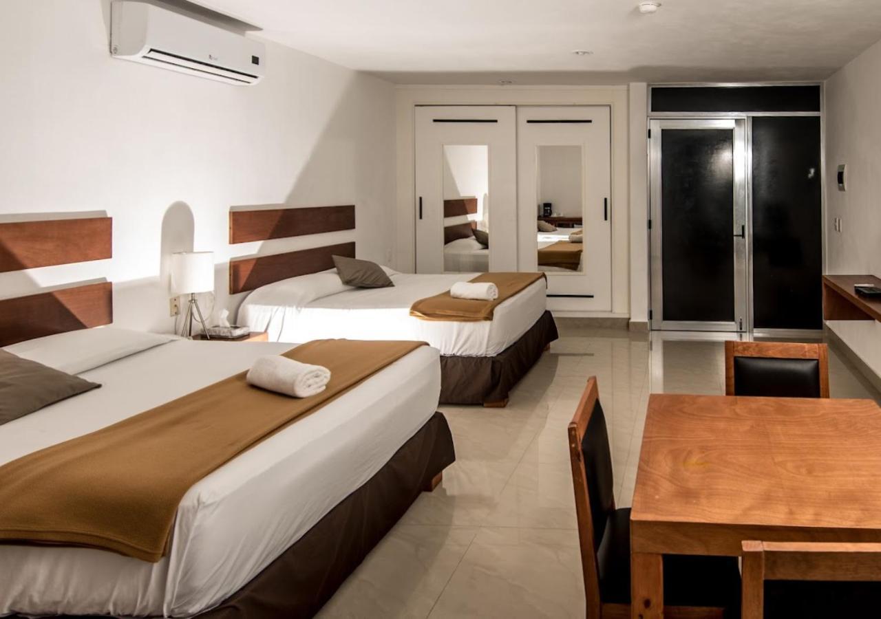 Sunrise 42 Suites By Holiday In Playa Playa del Carmen Ngoại thất bức ảnh