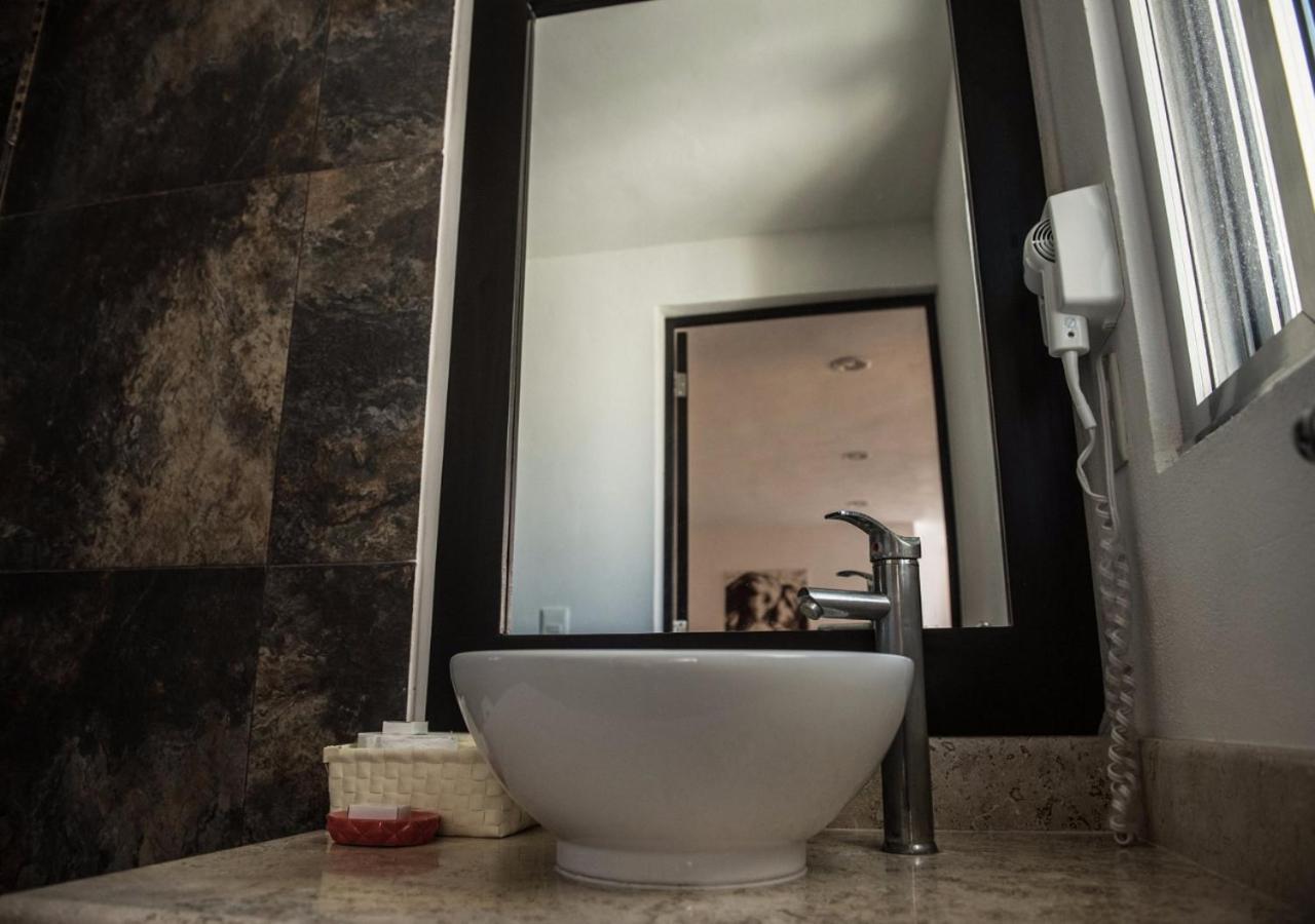 Sunrise 42 Suites By Holiday In Playa Playa del Carmen Ngoại thất bức ảnh